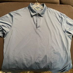 Men’s Roundtree & Yorke Performance Short-Sleeve Polo Shirt.